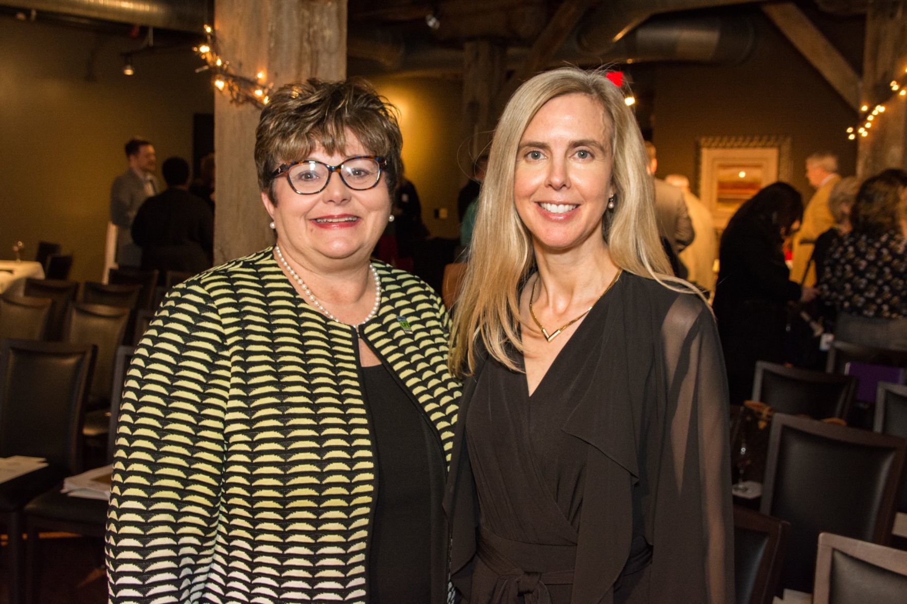 Diane Brockmeier, President and CEO of Mid-America Transplant, Dr. Krista Lentine, Endowed Chair